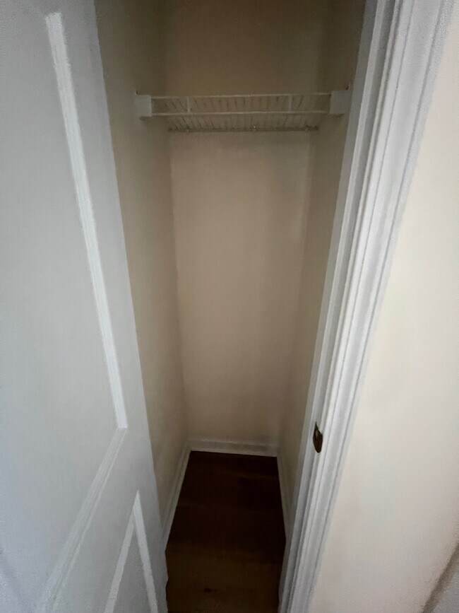 Building Photo - 3769 Stagecoach Pass