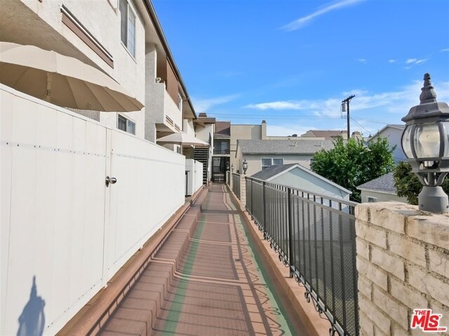 Building Photo - 618 E Magnolia Blvd