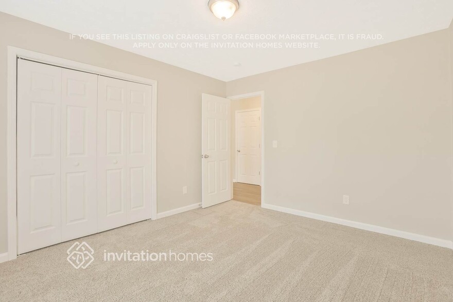 Building Photo - 149 Pin Oak Trail