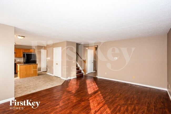 Building Photo - 12645 Roan Ln