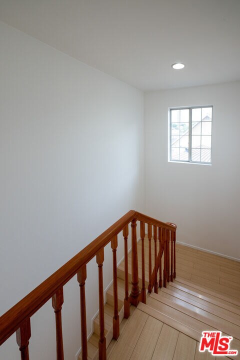 Building Photo - 339 Newland St