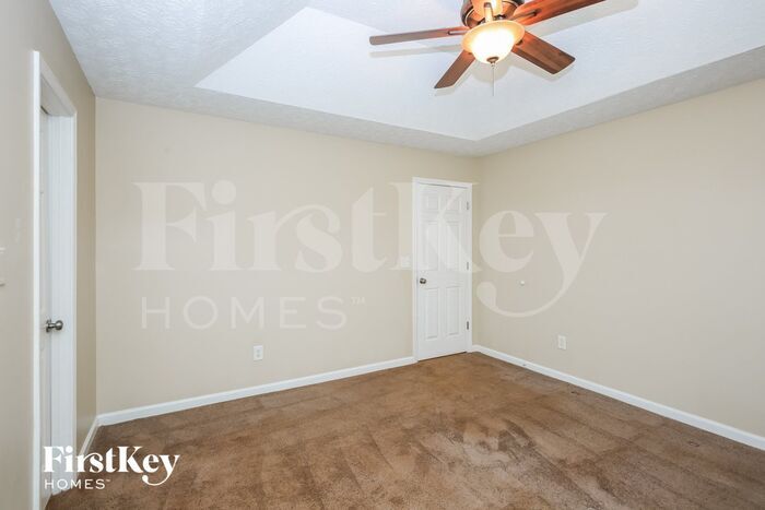 Building Photo - 521 Stoney Creek Rd