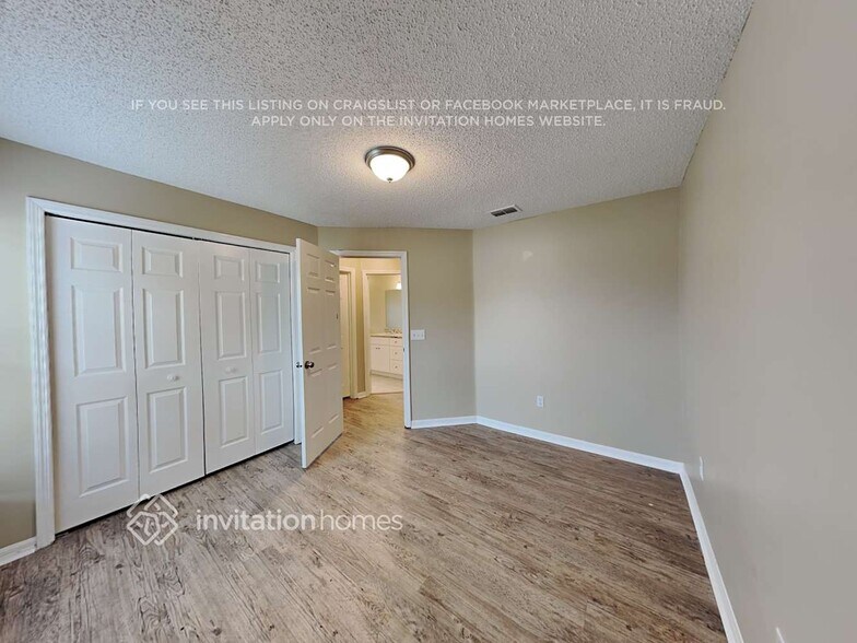 Building Photo - 12540 Pica St