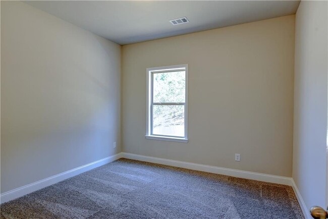 Building Photo - 2091 Harvester Ln