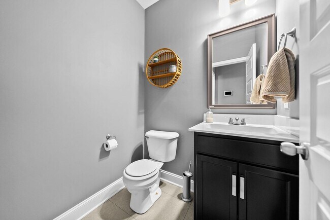 Building Photo - 1116 Eagle's View Dr