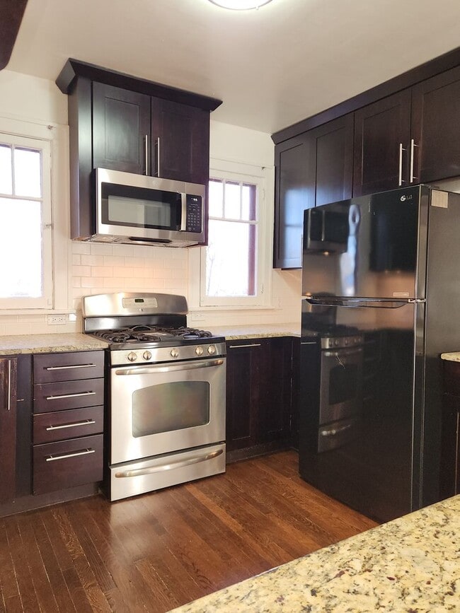 Building Photo - Price Reduced!! Charming home in Wash Park West neighborhood!!