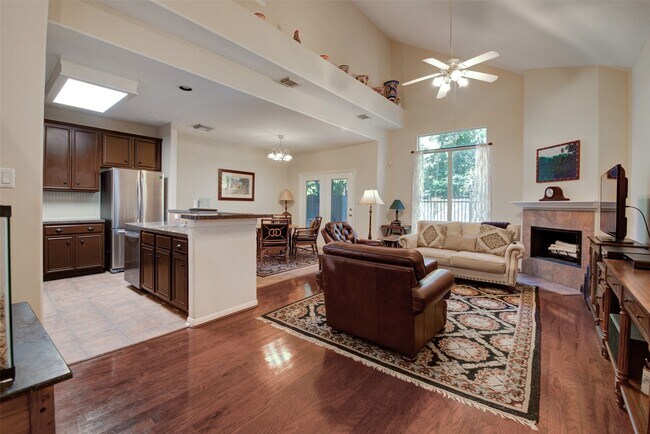 Building Photo - 2802 Crescent Star Rd