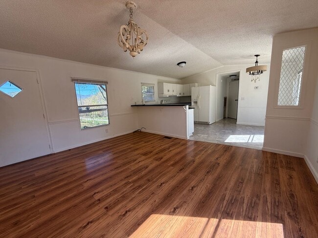 Building Photo - 7268-A Old Tuckaleechee Road Townsend, TN 37882