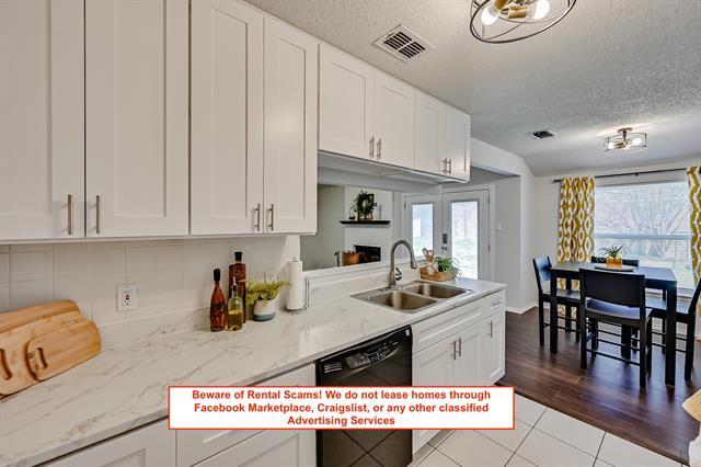 Building Photo - 832 Blue Ridge Dr