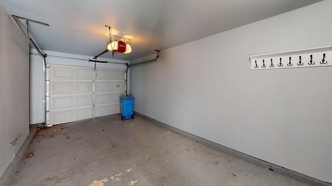 Building Photo - Beautiful 2-bedroom, 1.5-bath home in San Luis Obispo!