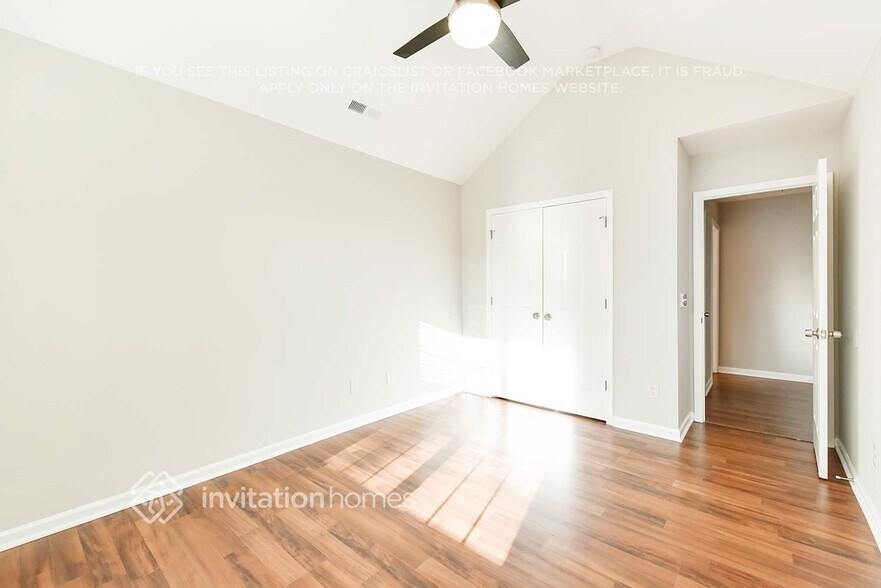 Building Photo - 2445 Reid Oaks Dr