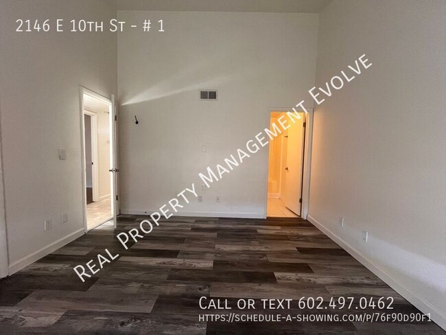 Building Photo - 2146 E 10th St