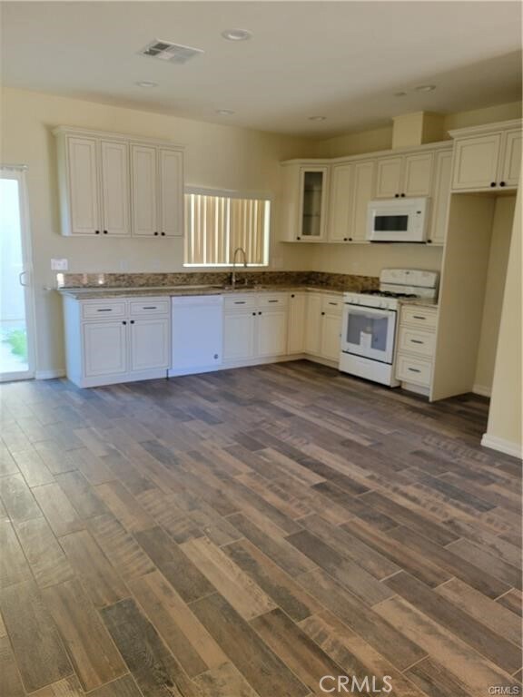Building Photo - 308 Faith Cir