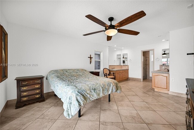 Building Photo - 5081 SW 119th Ave