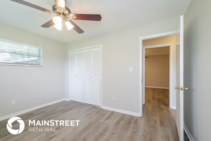 Building Photo - 8024 Nicklaus Dr