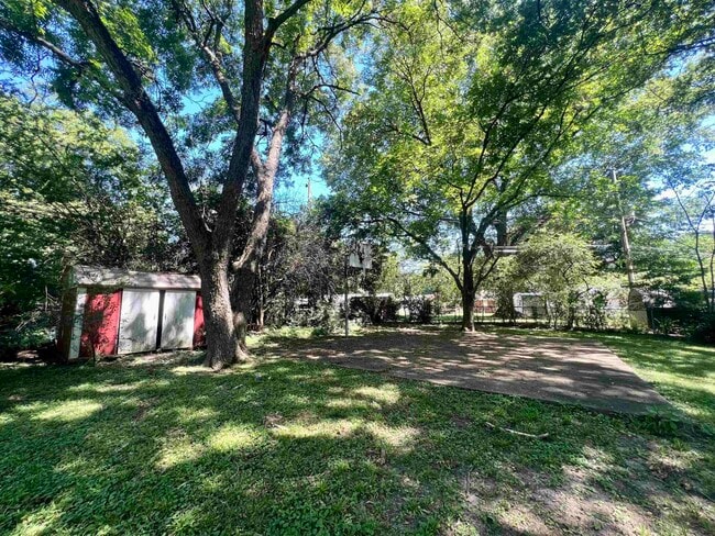 Building Photo - 1384 Woodston Rd