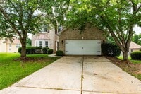 Building Photo - 7702 Parkside Dr