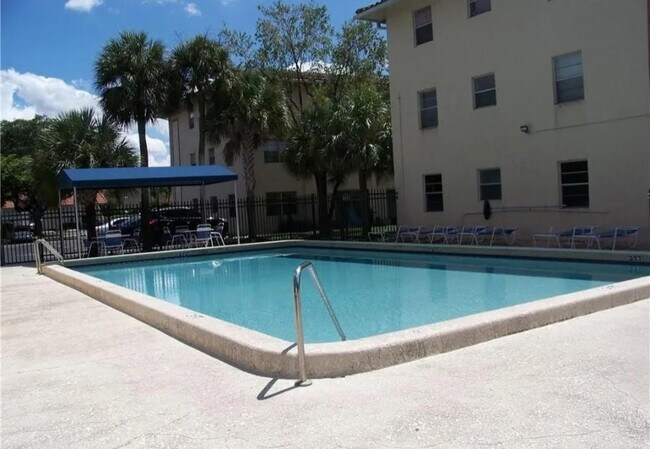 Building Photo - 3218 NW 103rd Terrace