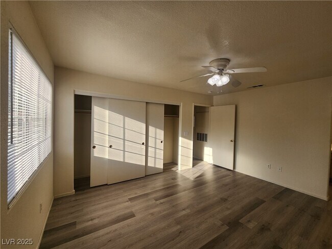 Building Photo - 1851 Hillpointe Rd