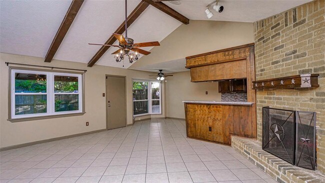 Building Photo - 4819 Marywood Dr