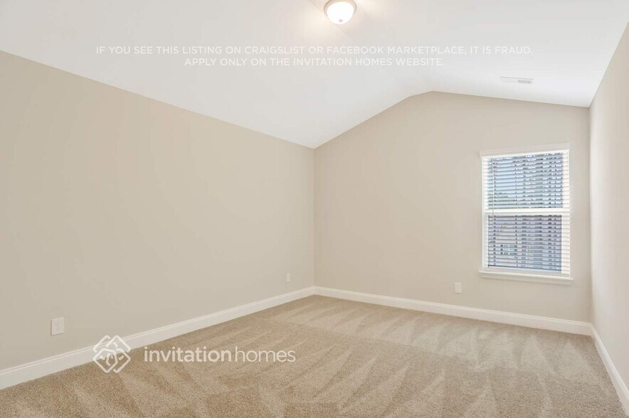 Building Photo - 150 Tanglewood Dr