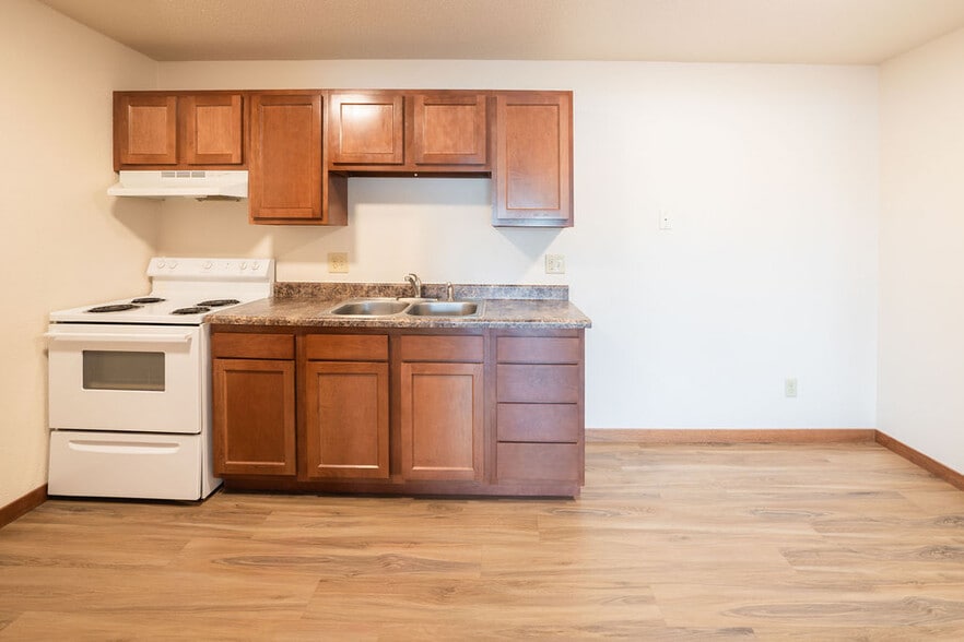 Building Photo - 3505 S West Ave