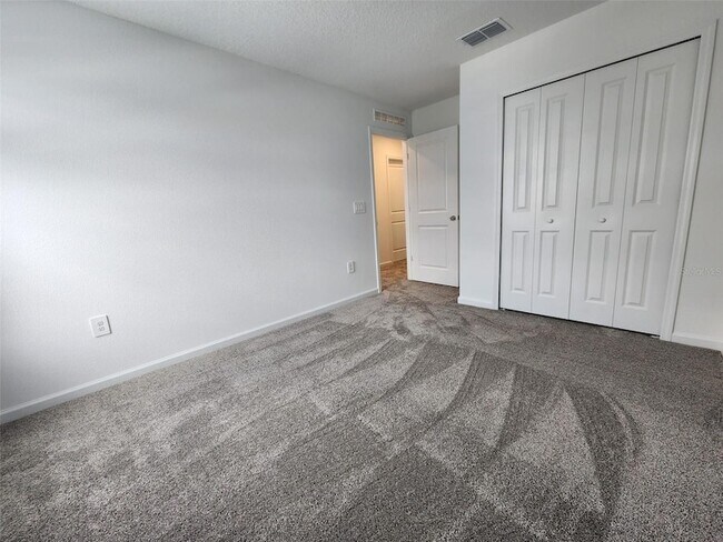Building Photo - 1622 Reservoir Pl