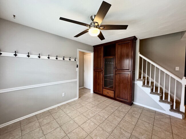 Building Photo - 2309 Cornstalk Ct