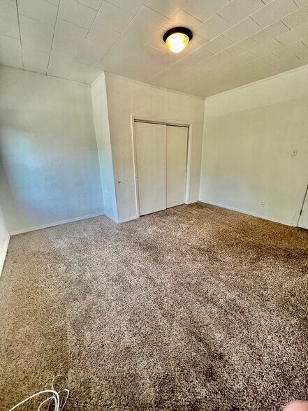 Building Photo - 716 Ohio St