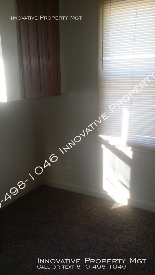 Building Photo - Nice two bedroom in Burton!