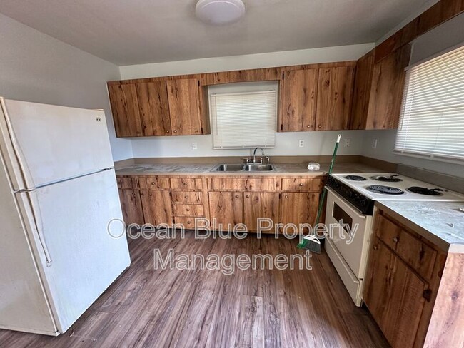 Primary Photo - 3901 6th St S