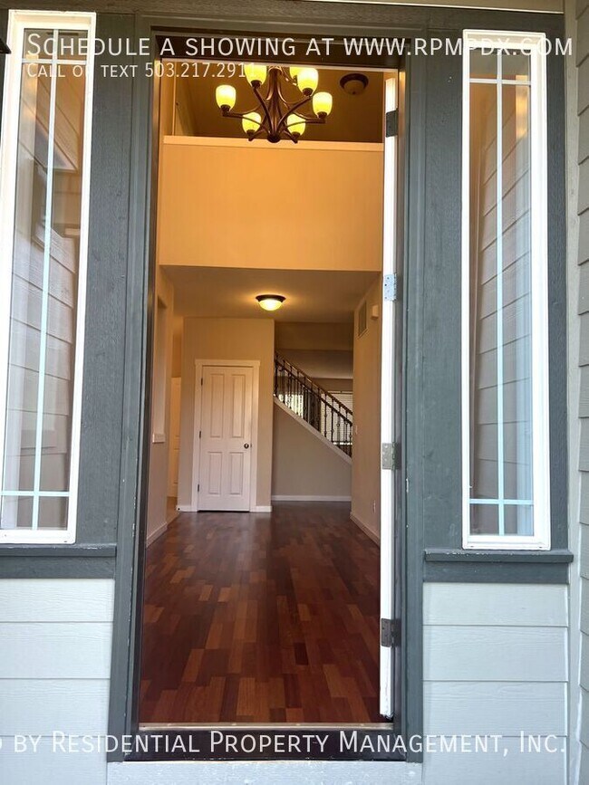 Building Photo - 15355 SW Greenfield Dr