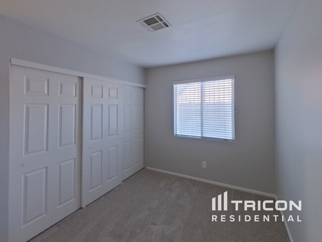 Building Photo - 1133 Broken Hills Drive Henderson NV