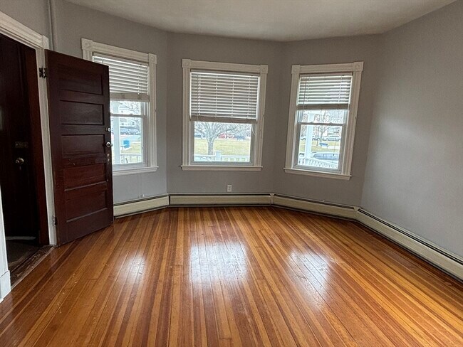 Building Photo - 179 Tremont St