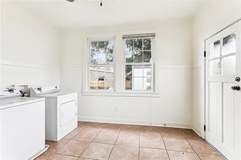 Building Photo - 244-46 Nursery Ave