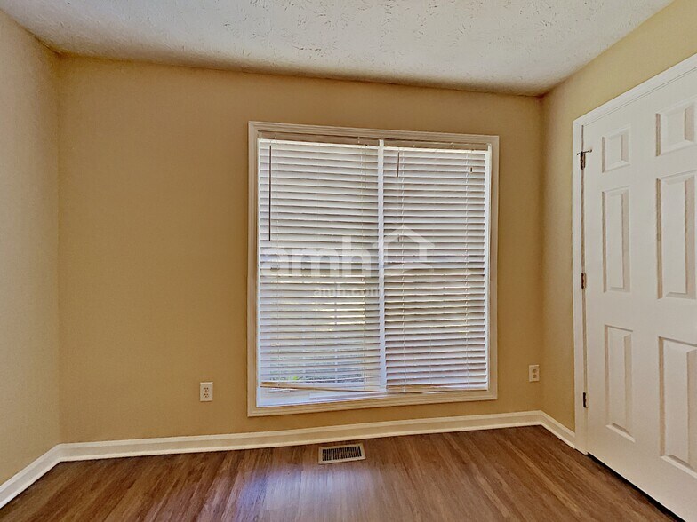 Building Photo - 1222 Joe Brogdon Ln