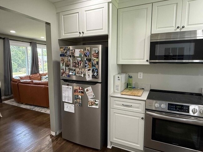 Building Photo - 6416 Henry Ford Dr