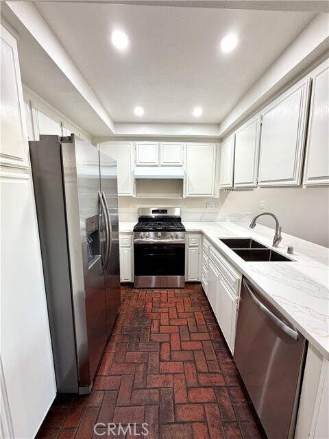 Building Photo - 1718 Chattanooga Ct