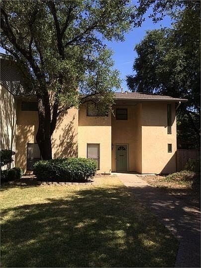 Building Photo - 5040 Thunder Rd