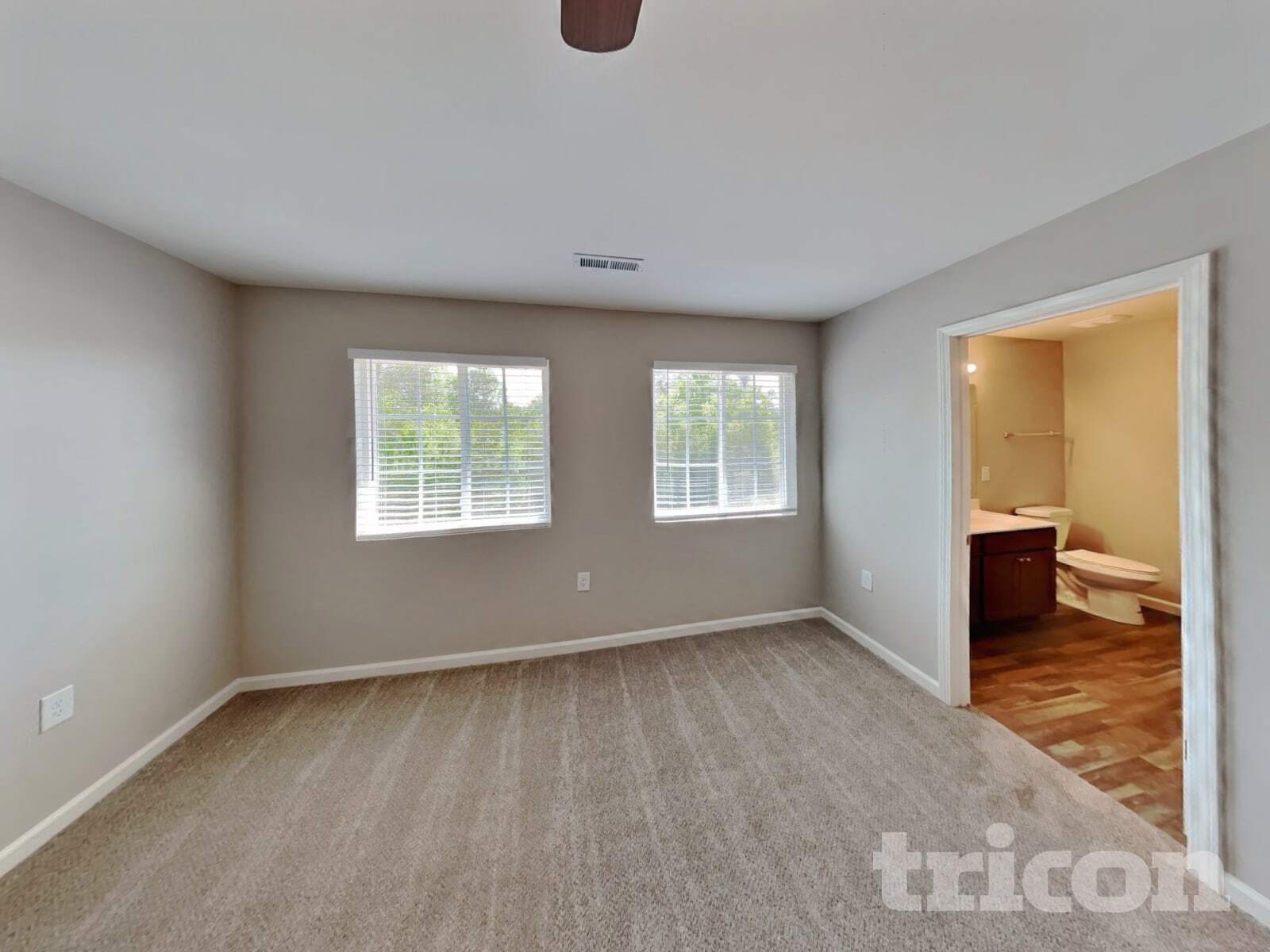 Building Photo - 3007 Stauton Dr