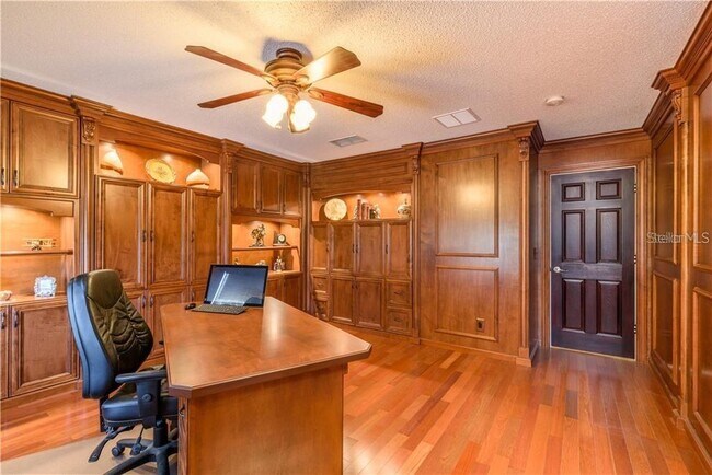 Building Photo - 105 Cedar Heights Ct