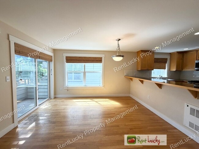 Building Photo - 2652 NW 56th St