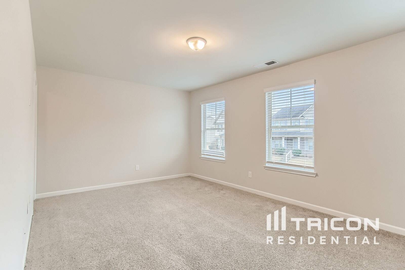 Building Photo - 169 Magnaview Dr