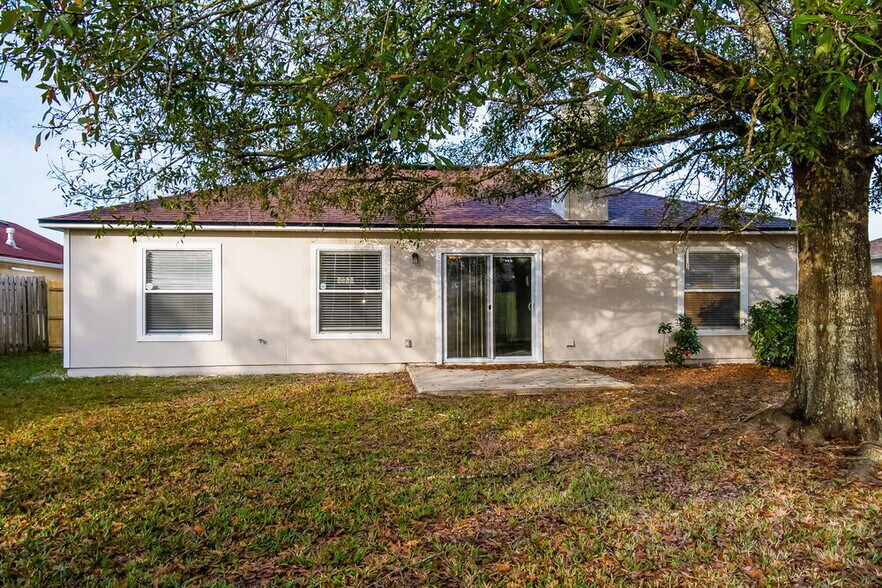 Building Photo - 11533 Twin Oaks Trail