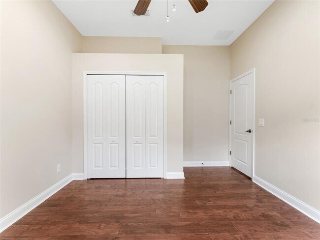 Building Photo - 4205 Knollpoint Dr