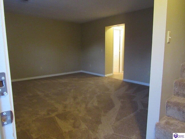 Building Photo - 300 Berkley Ct