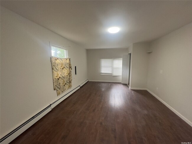 Building Photo - 26 Adams St