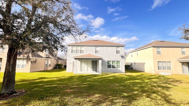 Building Photo - Spacious 4-Bedroom Home in HOA Community with Fantastic Amenities!