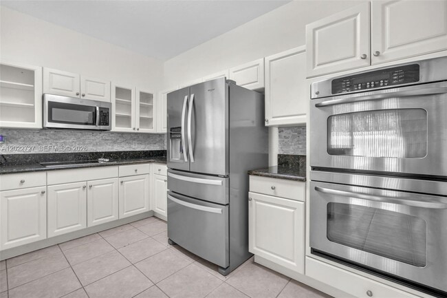 Building Photo - 18011 SW 41st St
