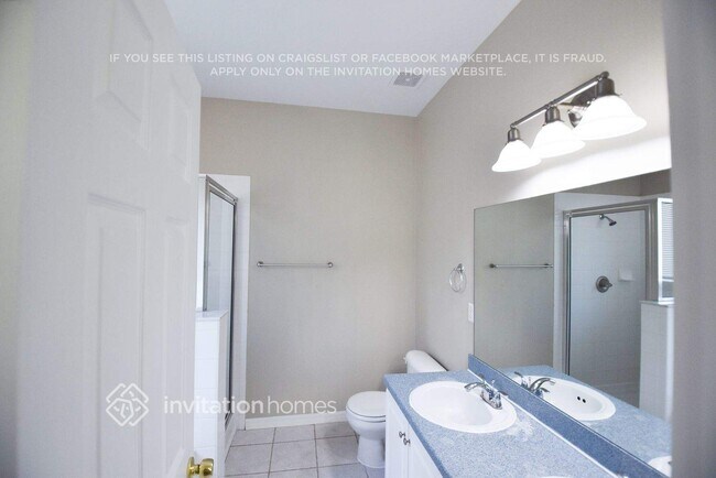 Building Photo - 6860 Lake Eaglebrooke Dr